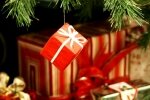 Общественники организации «Оплот» одарят 400 «особенных» детей